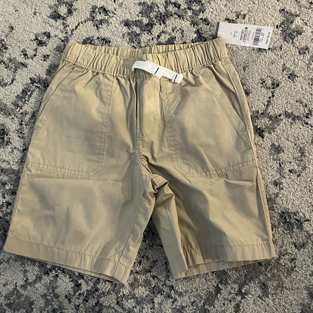 Carters Kids size 5T Khaki Shorts